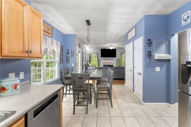 $613,500 | 38 Audubon Lane, Coventry, RI 02831