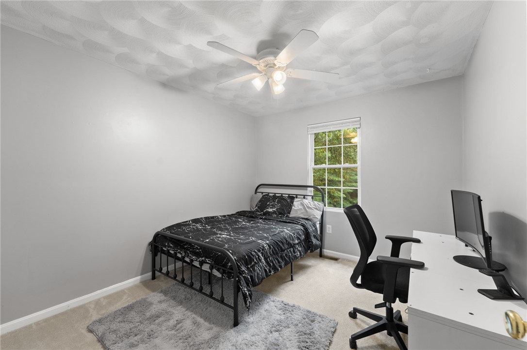 38 Audubon Lane Coventry, RI 02831 - Photo 18 of 29