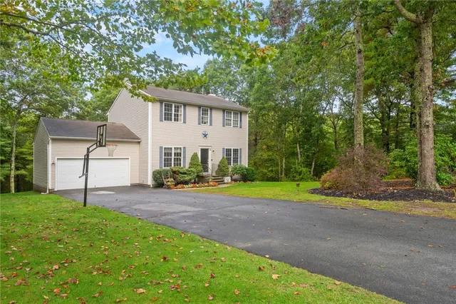 $613,500 | 38 Audubon Lane, Coventry, RI 02831