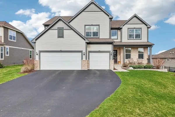 $625,000 | 1014 Persimmon Court, Crystal Lake, IL 60012