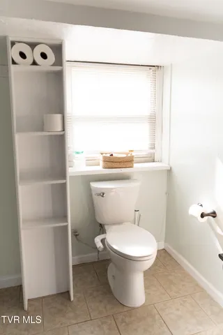 $285,000 | 712 Old Elizabethton Highway, Bluff City, TN 37618