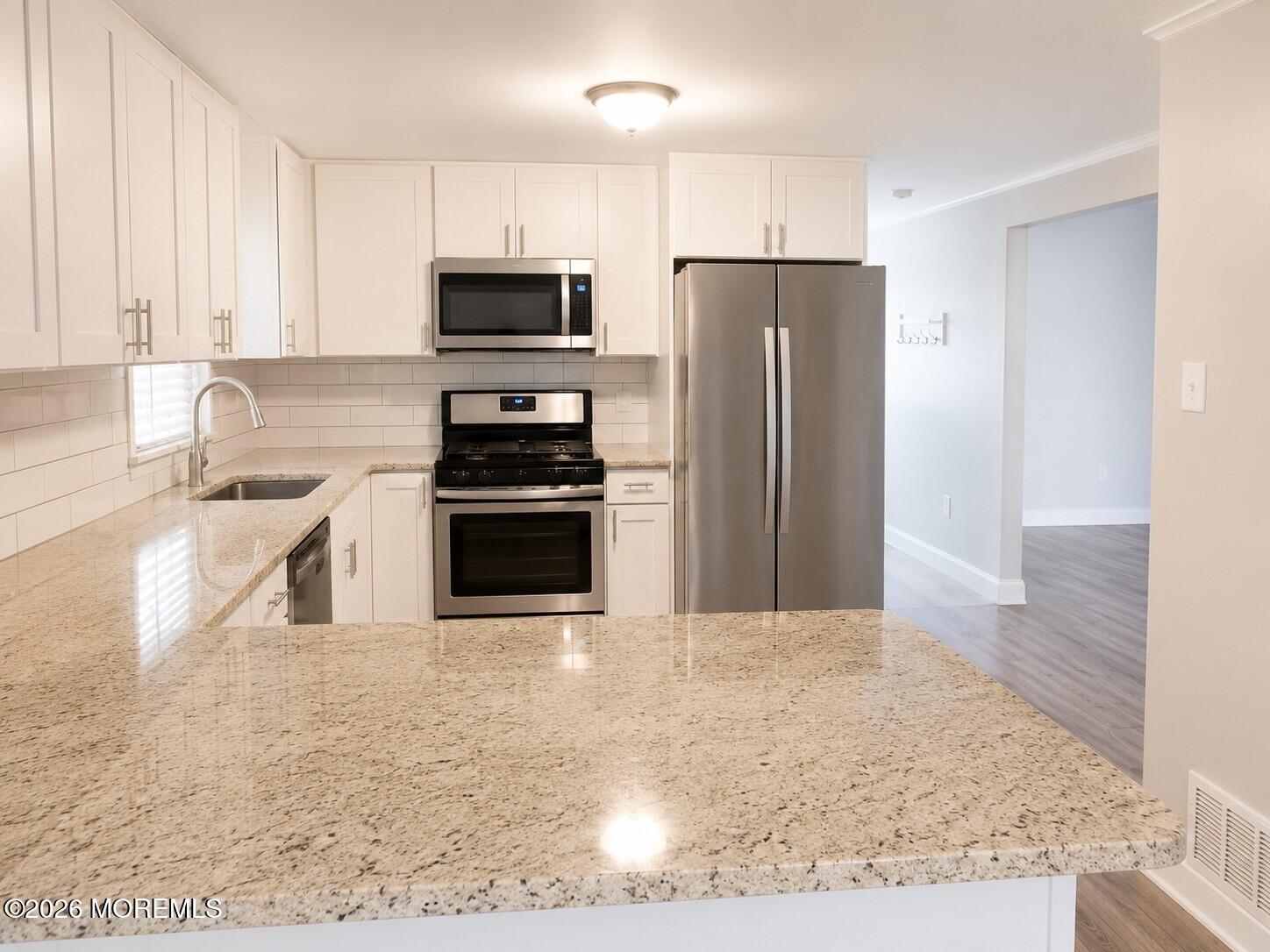 825 Patterson Road Jackson, NJ 08527 - Photo 11 of 30 10