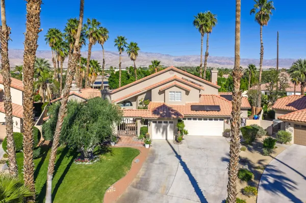 $924,900 | 76984 Sheffield Court, Palm Desert, CA 92211