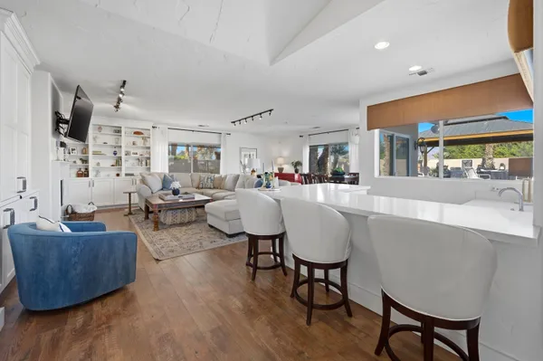 $924,900 | 76984 Sheffield Court, Palm Desert, CA 92211