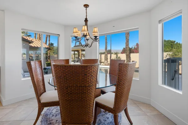$924,900 | 76984 Sheffield Court, Palm Desert, CA 92211