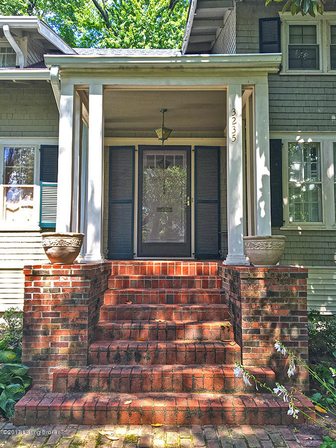 3235 Robin Road Louisville, KY 40213 - Photo 6 of 58 3 Robin Front Porch