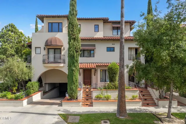 $1,600,000 | 108 South El Molino Avenue, Unit 106, Pasadena, CA 91101