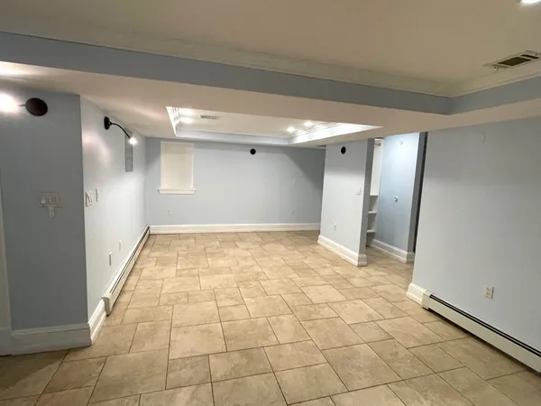 $2,600 | 36 Sunhill Lane, Unit G2, Newton, MA 02459