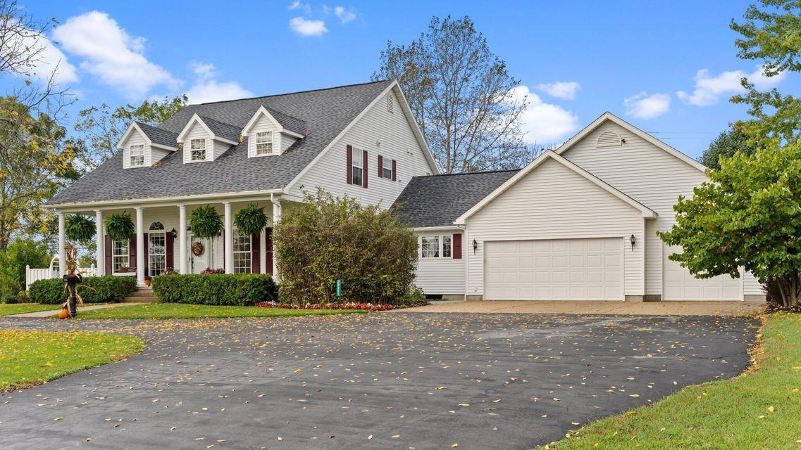 20481 Northland Drive Paris, MI 49338 - Photo 2 of 31 front