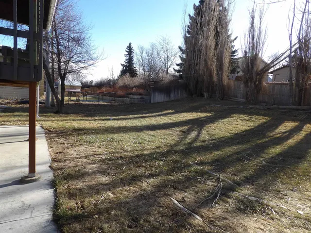 $304,000 | 2263 West 42nd Street, Casper, WY 82604