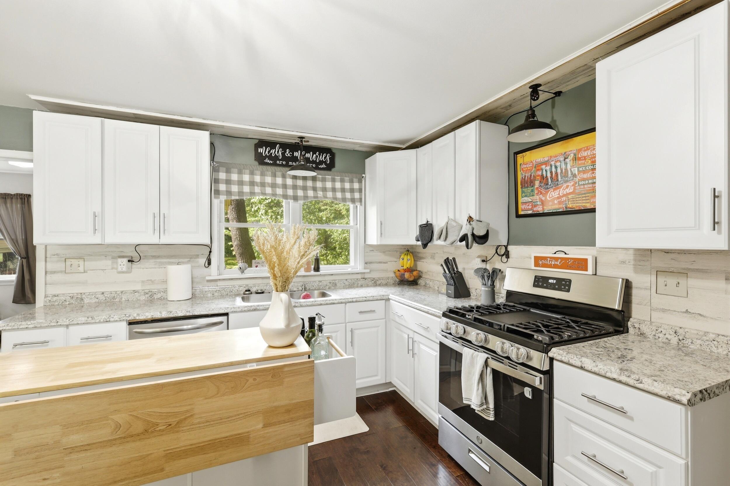2351 Cook Road Hastings, MI 49058 - Photo 12 of 43 15_3j5a2034