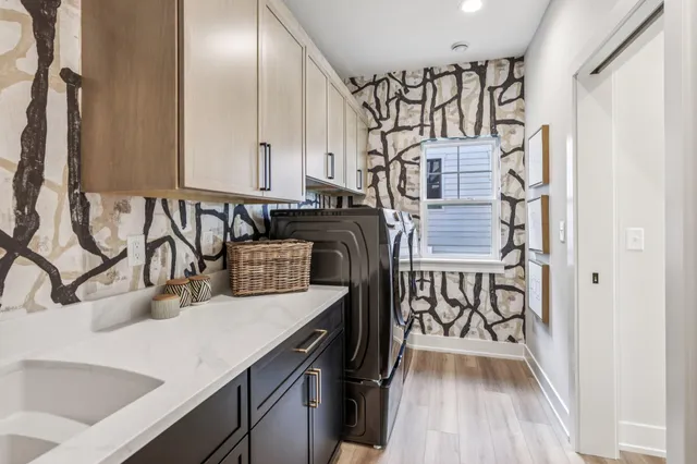 $1,349,900 | 1103 Moll Drive, Waunakee, WI 53597