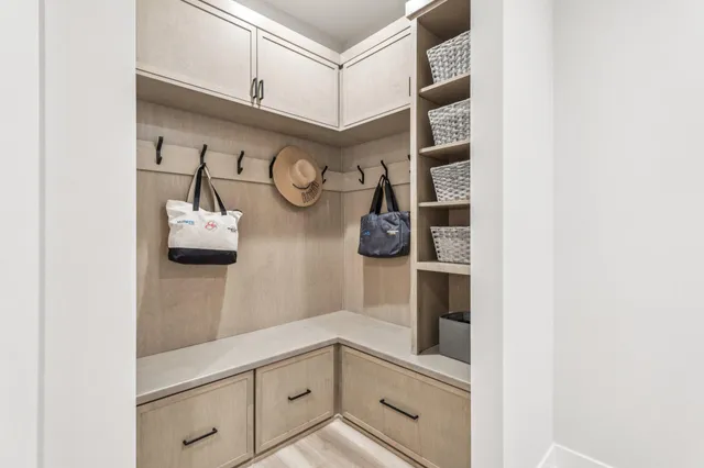 $1,349,900 | 1103 Moll Drive, Waunakee, WI 53597