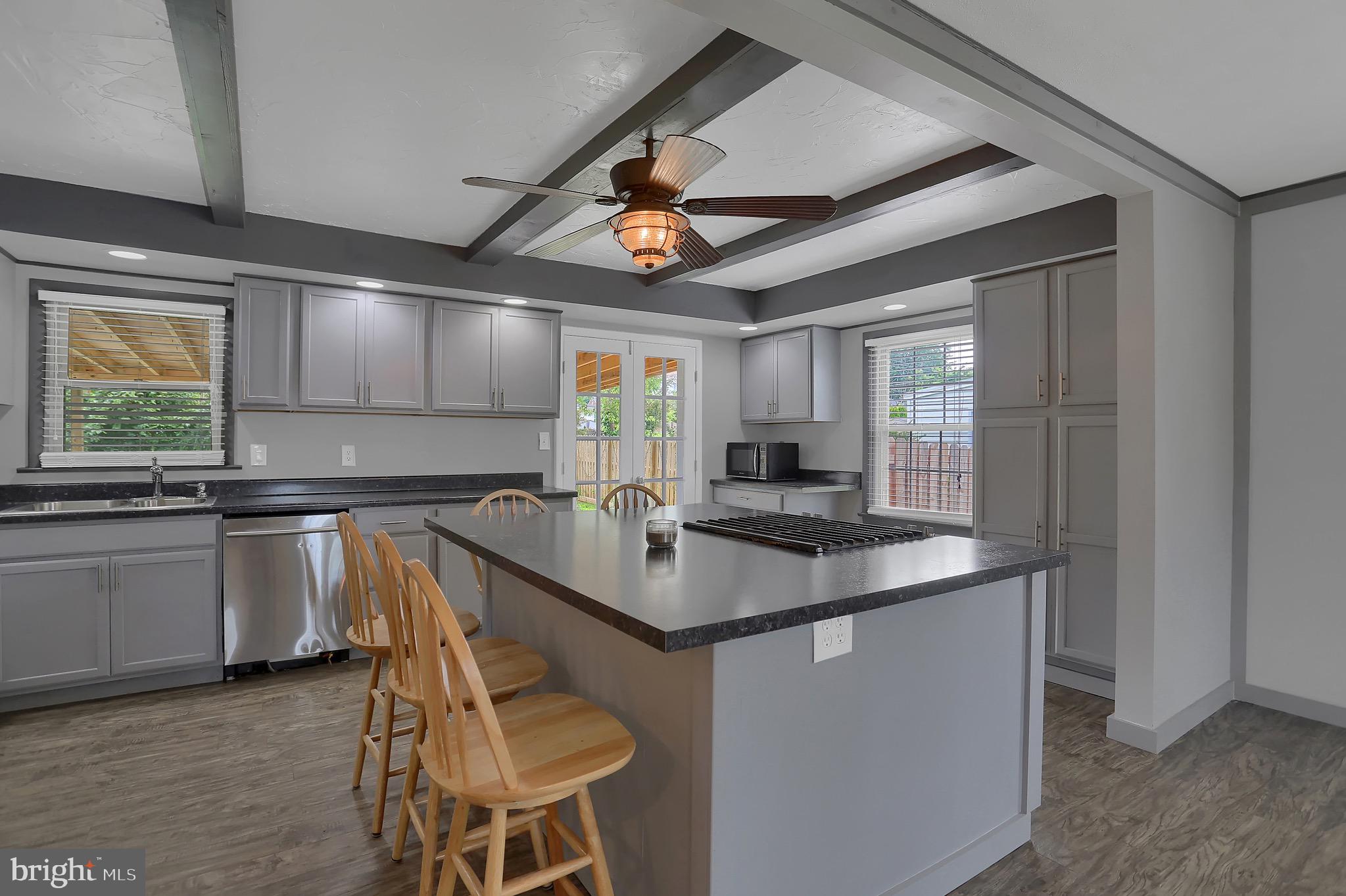 313 Wynwood Road York, PA 17402 - Photo 15 of 29 Gallery Image 15