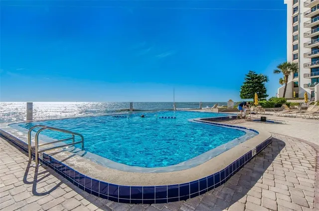 $3,300 | 450 South Gulfview Boulevard, Unit 1206, Clearwater Beach, FL 33767