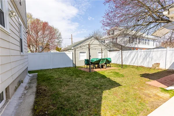 $700,000 | 651 Pleasant Valley Parkway, Providence, RI 02908