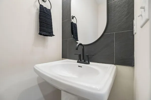 $2,000 | 339 Kelly's Ferry Place, Chattanooga, TN 37419