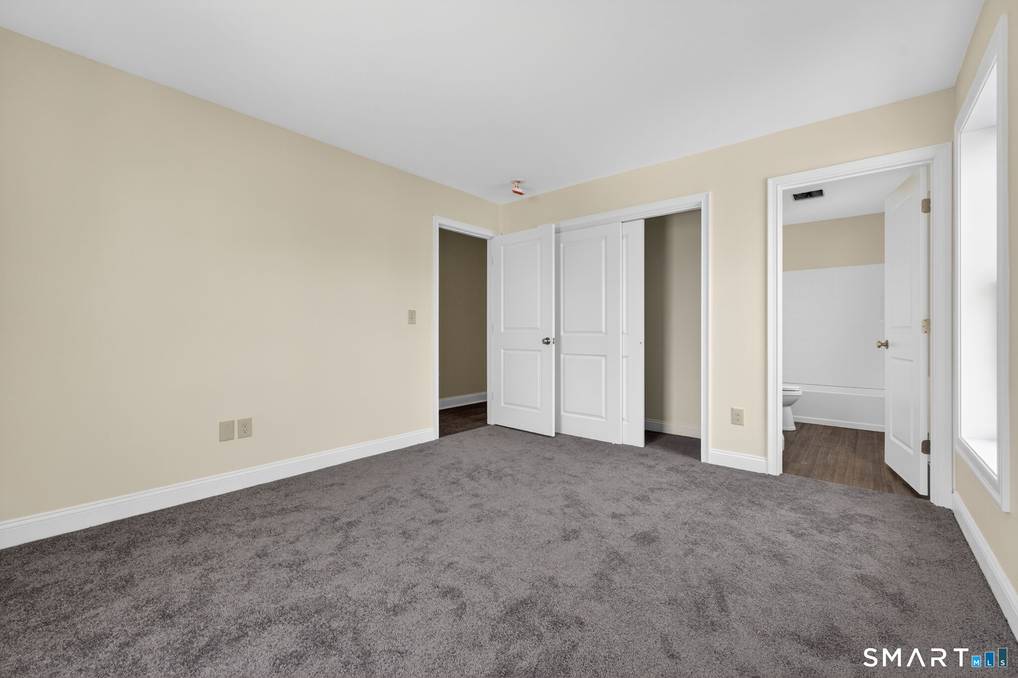 570 Zion Street Hartford, CT 06106 - Photo 26 of 40 a view of empty room