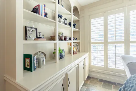 $575,000 | 62 Split Rock Road, The Woodlands, TX 77381