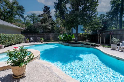 $575,000 | 62 Split Rock Road, The Woodlands, TX 77381