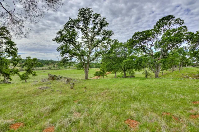 a view of an outdoor space with a lake view