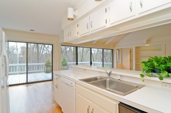 1708 North Happ Road Northbrook, IL 60062 - Photo 2 of 12
