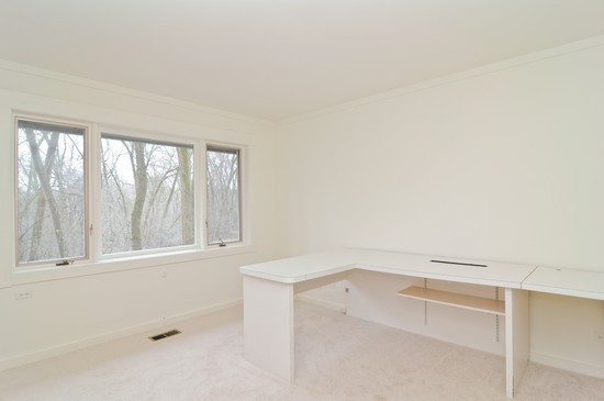 1708 North Happ Road Northbrook, IL 60062 - Photo 9 of 12