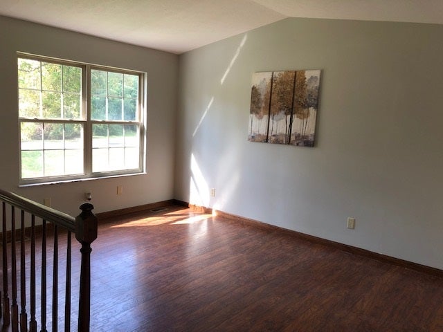 1012 Oakwood Road Culloden, WV 25510 - Photo 6 of 22 Gallery Image 6