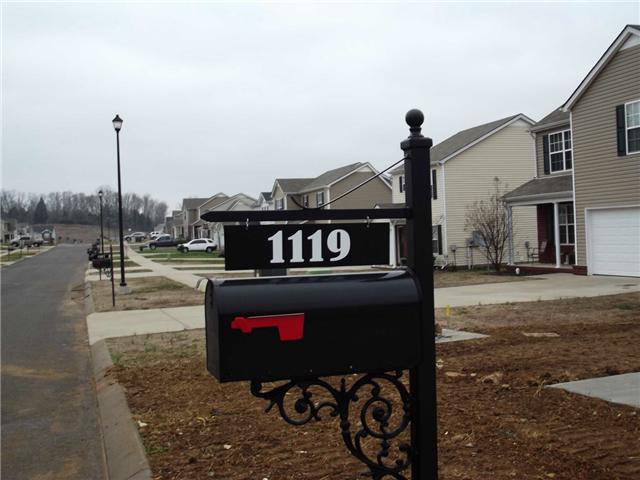 1119 Woodall Road Lebanon, TN 37090 - Photo 2 of 4 Matching Mail Box