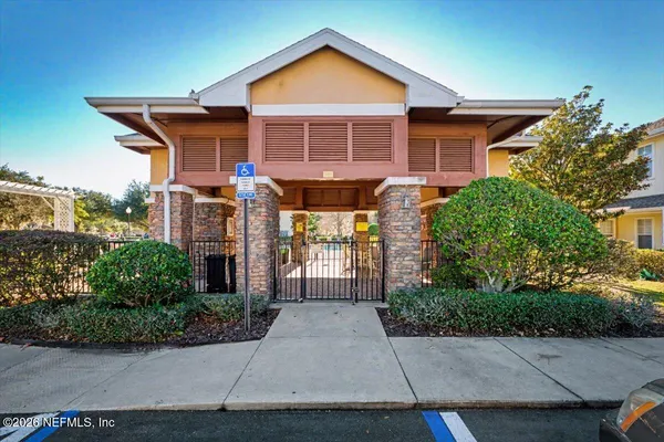 $189,900 | 8550 Argyle Business Loop, Unit 306, Jacksonville, FL 32244