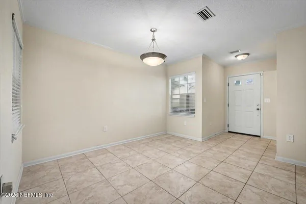$189,900 | 8550 Argyle Business Loop, Unit 306, Jacksonville, FL 32244