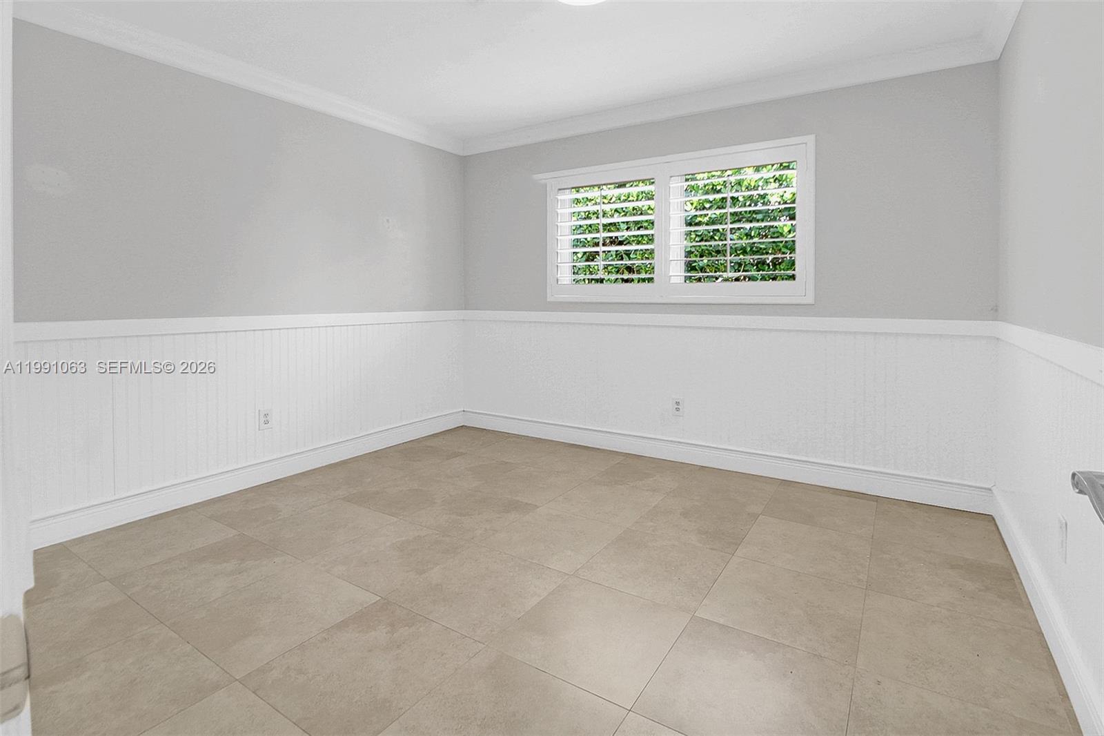 8975 Southwest 83rd Street Miami, FL 33173 - Photo 17 of 37