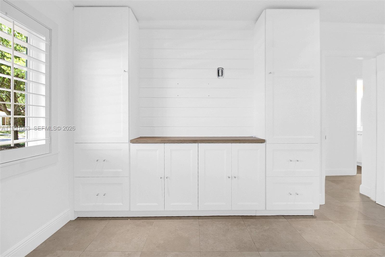 8975 Southwest 83rd Street Miami, FL 33173 - Photo 23 of 37