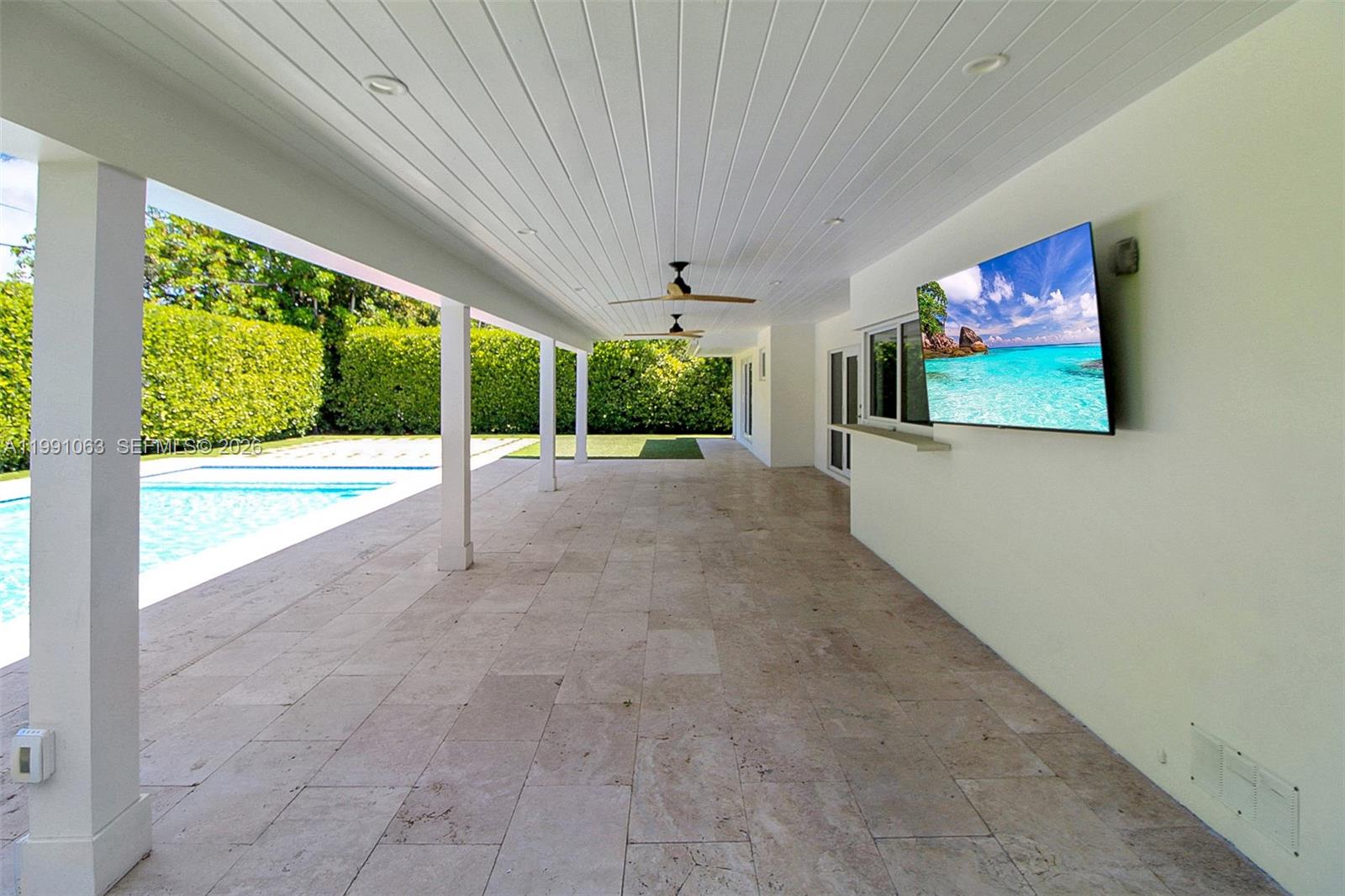 8975 Southwest 83rd Street Miami, FL 33173 - Photo 25 of 37