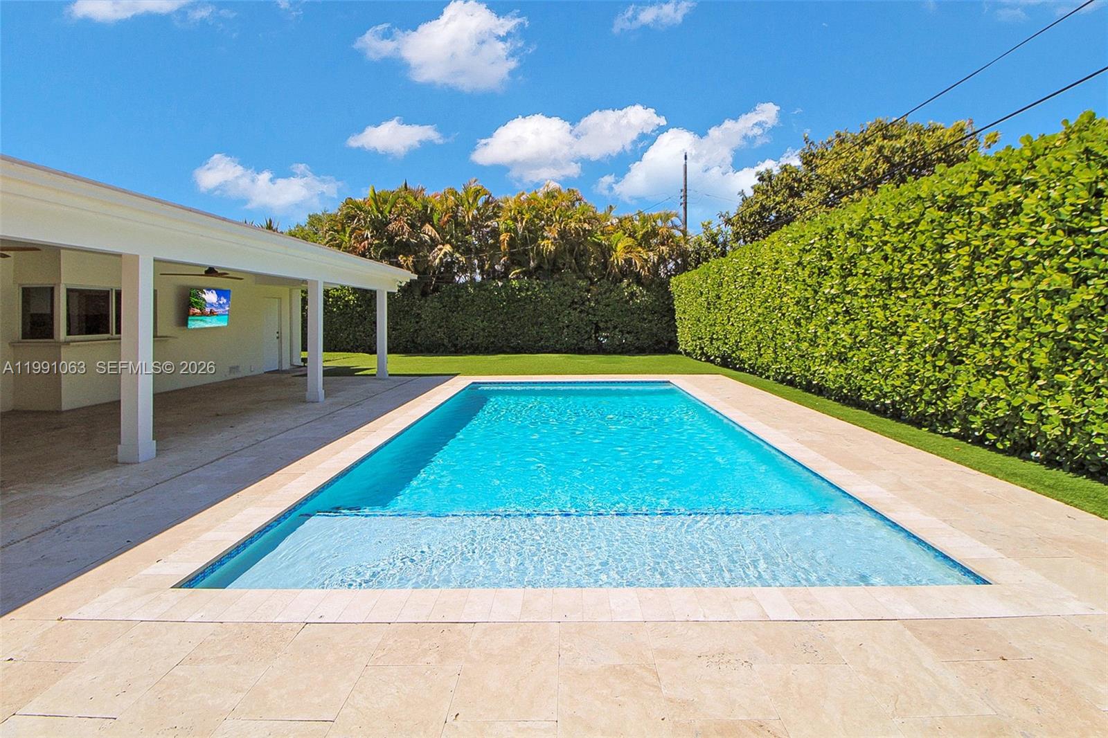 8975 Southwest 83rd Street Miami, FL 33173 - Photo 31 of 37