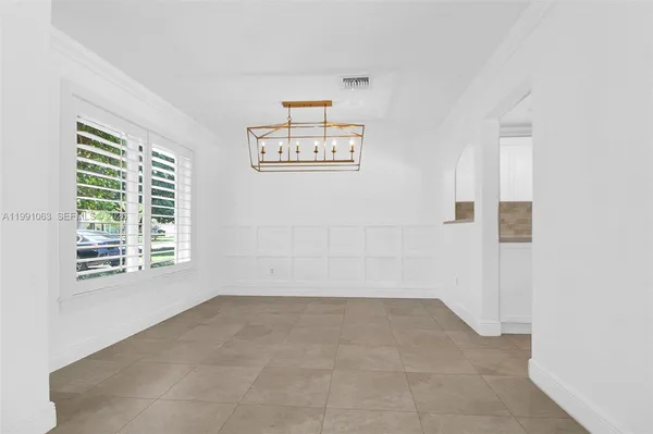 $6,500 | 8975 Southwest 83rd Street, Miami, FL 33173
