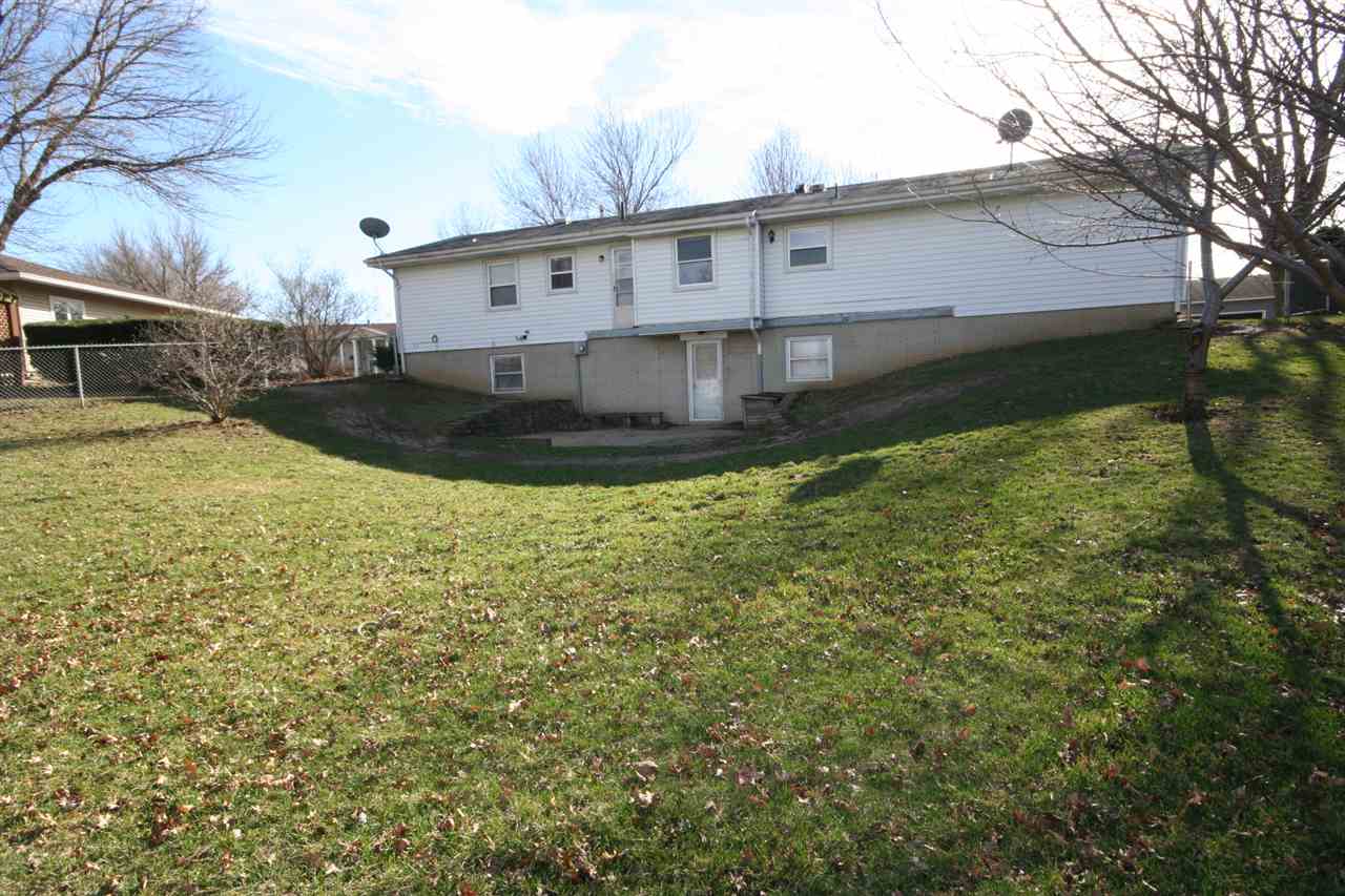 204 Ridge Road Williamsburg, IA 52361 - Photo 3 of 20 Gallery Image 3