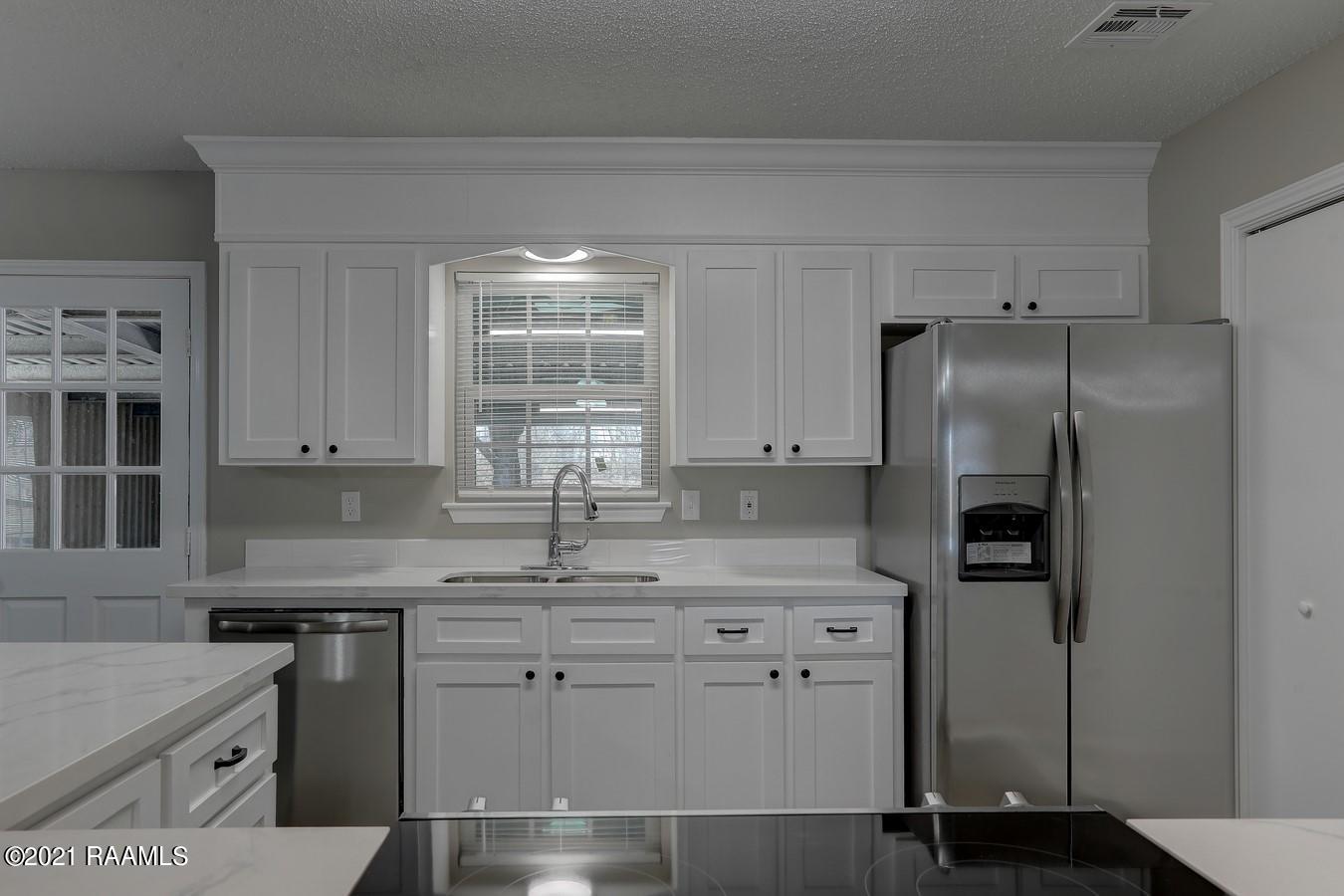 209 Racca Road Youngsville, LA 70592 - Photo 13 of 33 Gallery Image 13