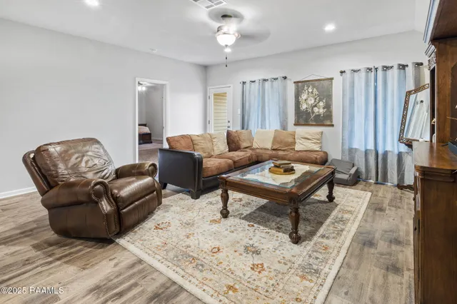 $240,000 | 4054 Starling Place, Jennings, LA 70546