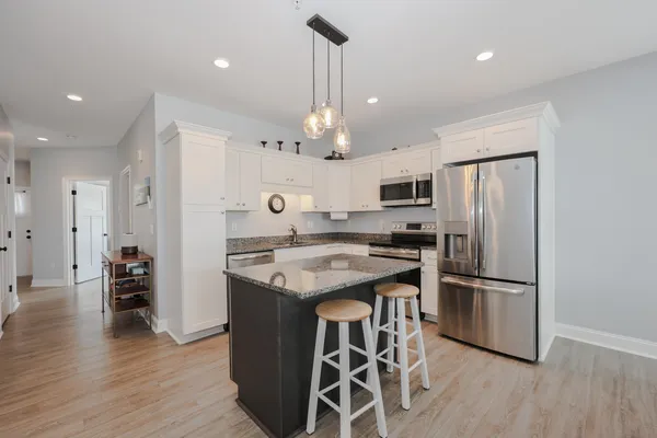 $489,000 | 180 Ashworth Avenue, Unit 101, Hampton, NH 03842