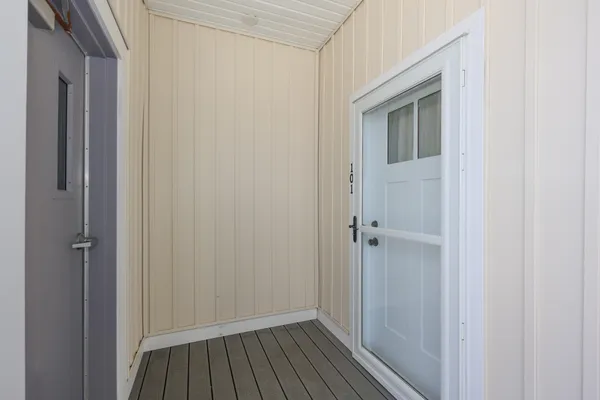 $489,000 | 180 Ashworth Avenue, Unit 101, Hampton, NH 03842