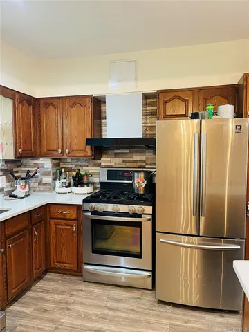 $3,300 | 78-54 76th Street | Glendale