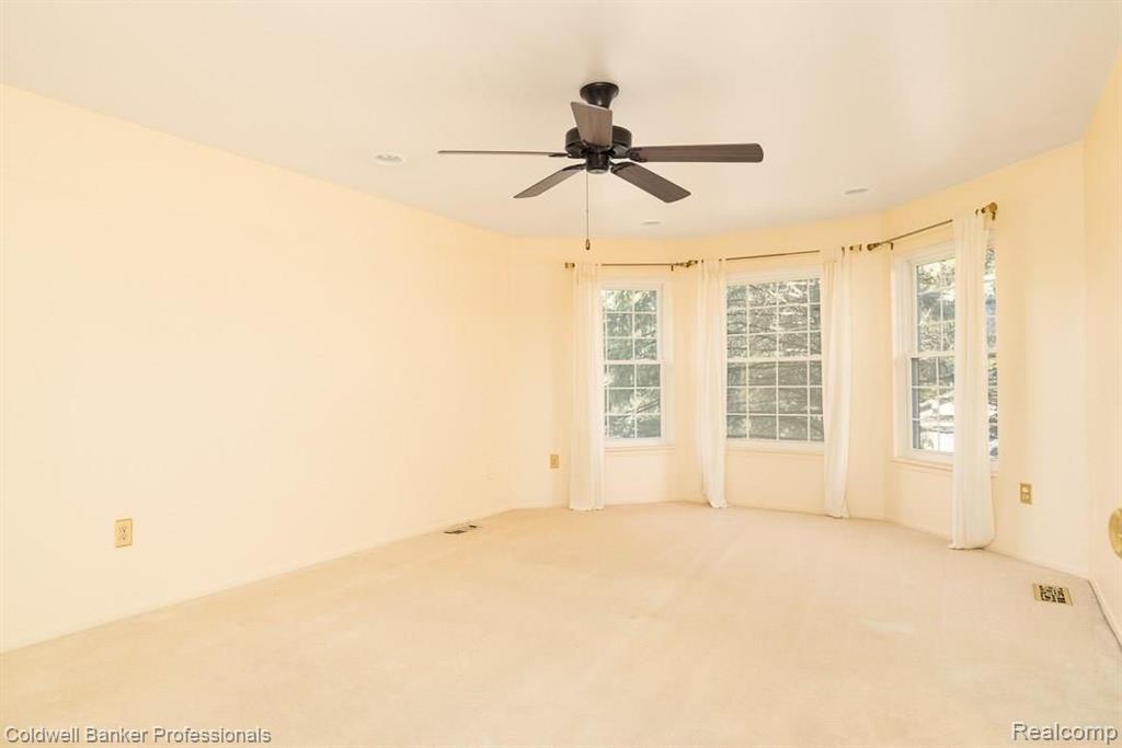 1825 Reis Court Rochester Hills, MI 48309 - Photo 17 of 30