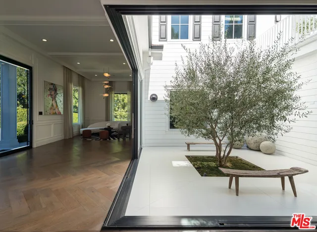 $7,995,000 | 4639 Balboa Avenue, Encino, CA 91316