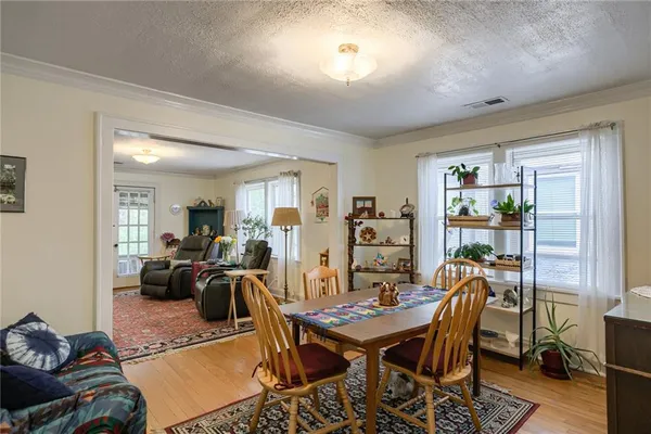 $750,000 | 5039-41 Wyandotte Street, Kansas City, MO 64112