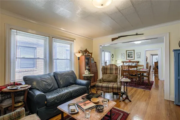 $750,000 | 5039-41 Wyandotte Street, Kansas City, MO 64112