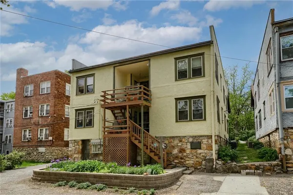$750,000 | 5039-41 Wyandotte Street, Kansas City, MO 64112