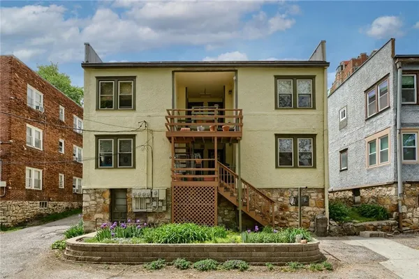 $750,000 | 5039-41 Wyandotte Street, Kansas City, MO 64112