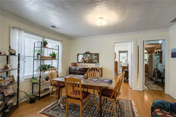 $750,000 | 5039-41 Wyandotte Street, Kansas City, MO 64112
