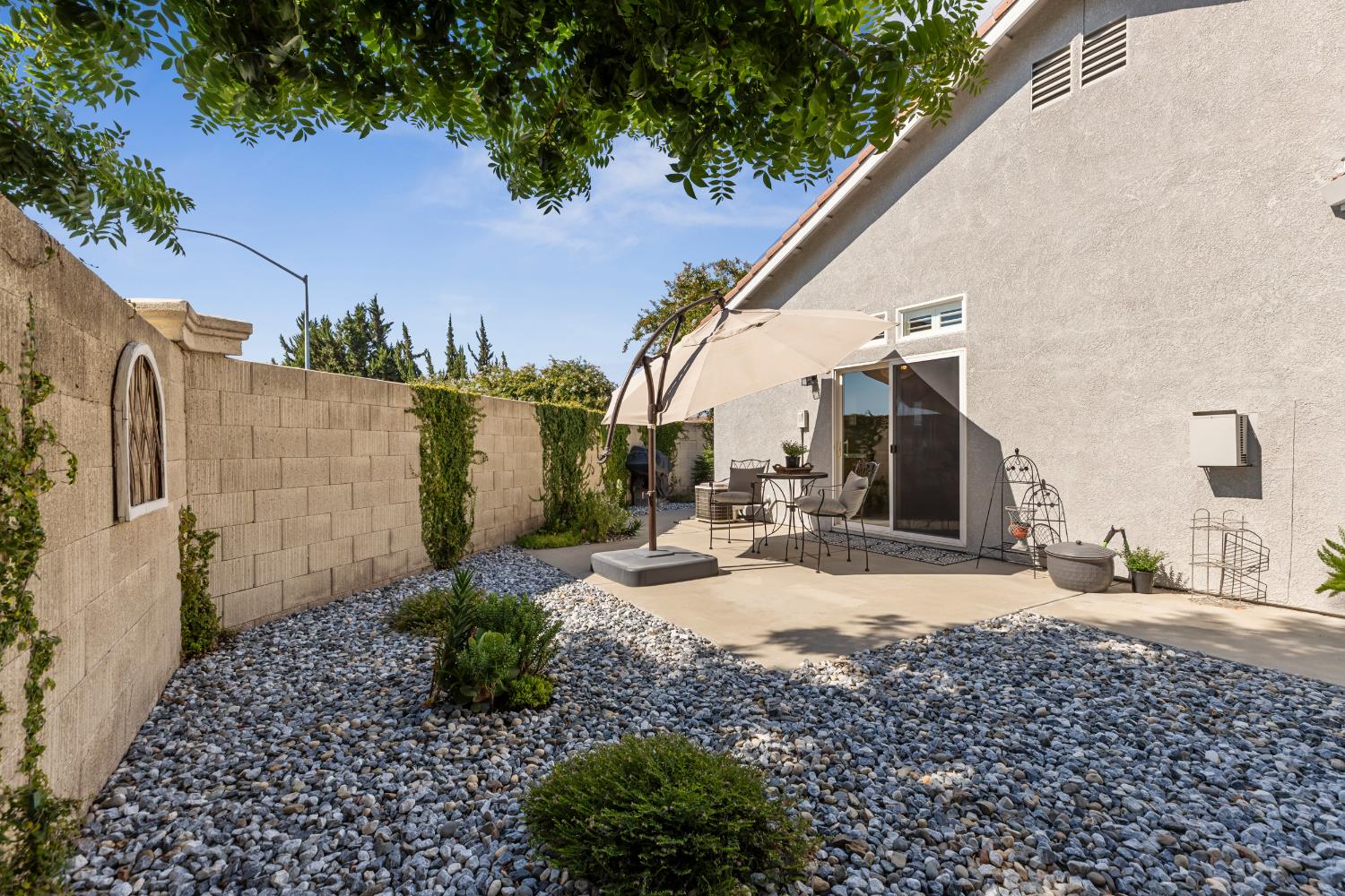 3300 Spring Garden Drive Turlock, CA 95382 - Photo 26 of 34 a view of a back yard of the house